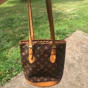 VINTAGE LV BUCKET BAG 100% authentic